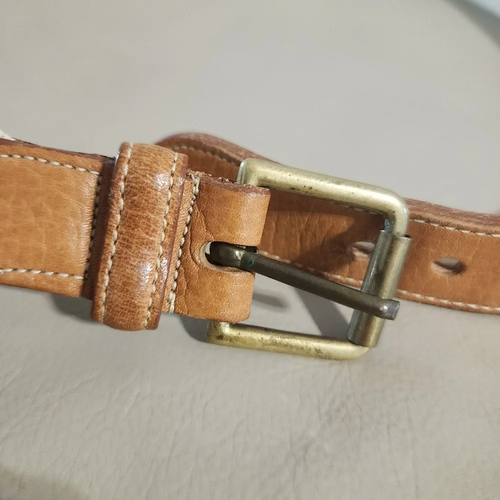 Dooney and Bourke Vintage Women’s cloth belt size 40